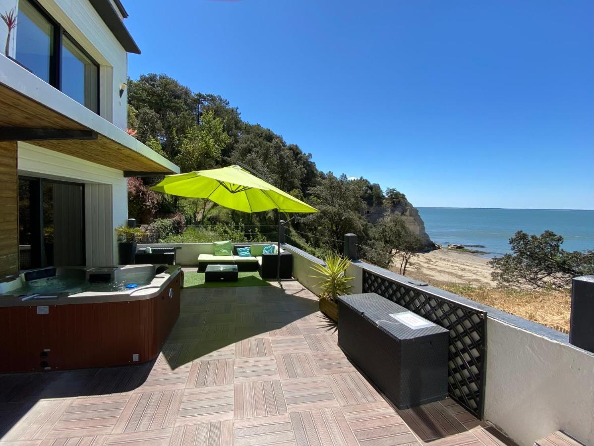 Villa Le Dauphin 4 Etoiles Vu Mer 메쉐르-수르-지롱드 외부 사진